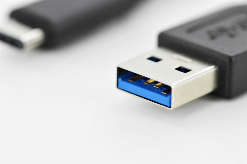 Assmann USB Type-C connection cable type C to A M/M 1m Black