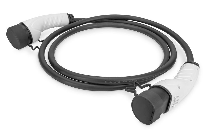 Digitus EV Charging - Three Phase 415V 32A Type 2 to Type 2 Standard Charger cable 7,5m Black