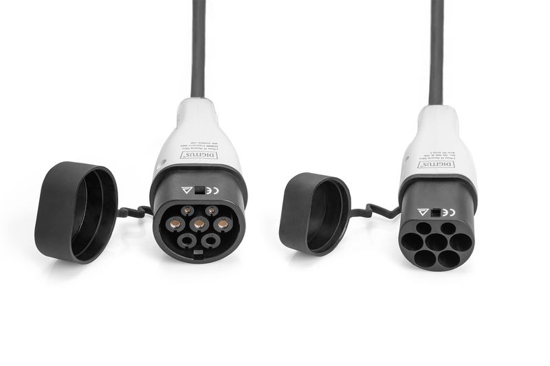 Digitus EV Charging - Three Phase 415V 32A Type 2 to Type 2 Standard Charger cable 7,5m Black