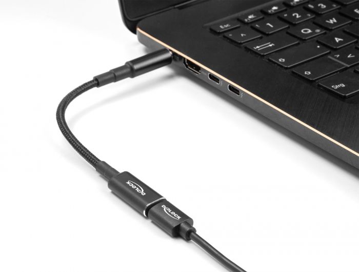 DeLock Adapter cable for Laptop Charging Cable USB Type-C female to HP 4,8x1,7mm male 90° angled 15cm Black