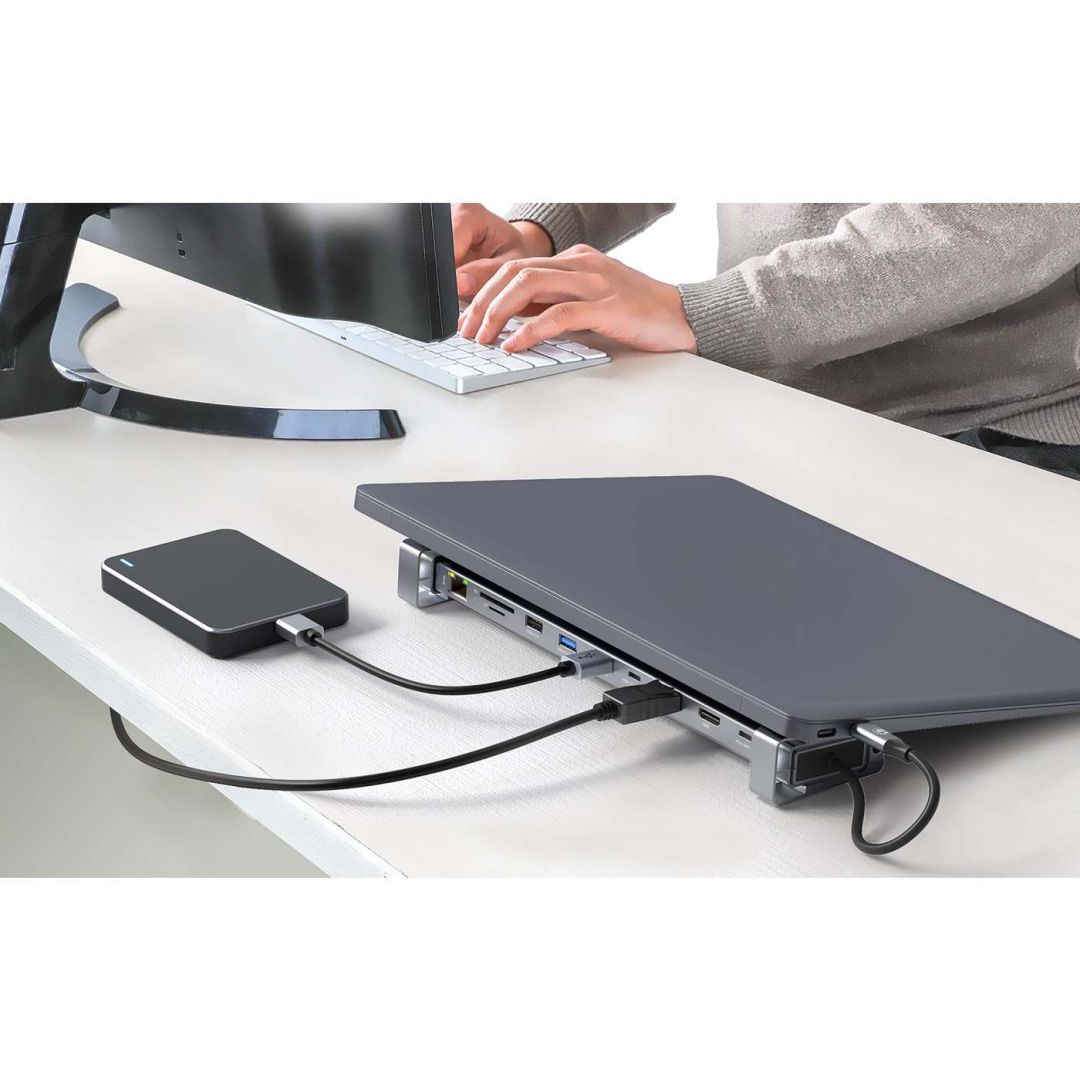 Manhattan USB-C PD 10-in-1 Dual-HDMI Monitor Docking Station Multiport Hub Silver