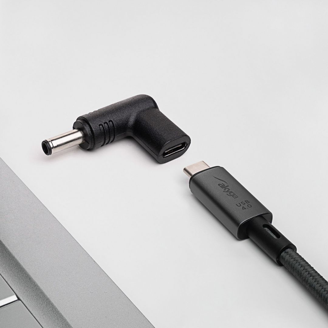 Akyga AK-ND-C10 USB Type-C/4,5x3,0mm Laptop Adapter Black