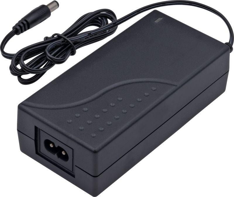 Nestron Asztali CCTV tápegység 12 VDC/6 A; tápkábellel